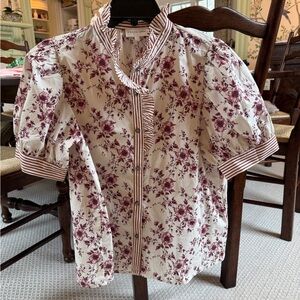 NWOT entro Medium Floral Blouse